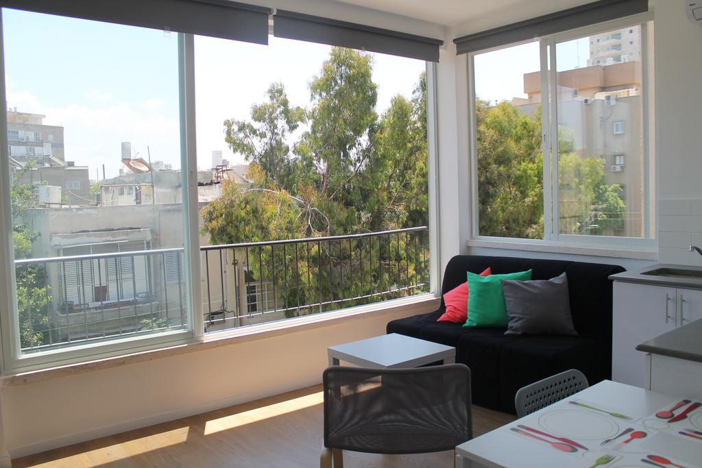 Arlozorov Bat Yam Beach Quarto foto