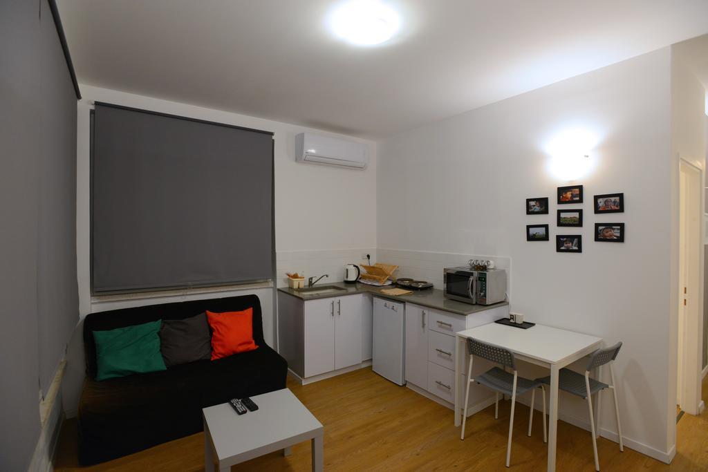 Arlozorov Bat Yam Beach Quarto foto